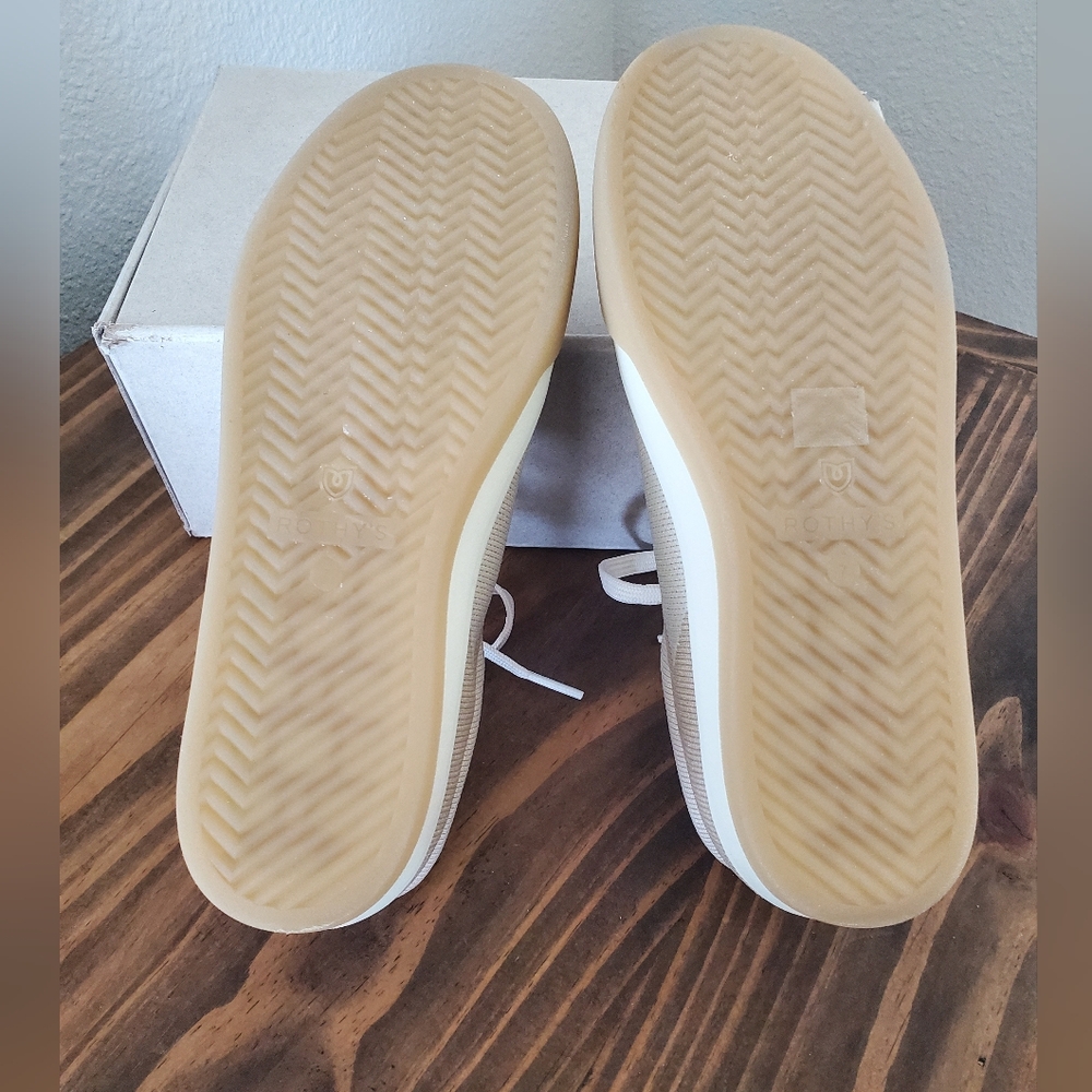NWT Rothy's Lace Up Sneaker in Biscuit- Size 7 - Picture 4 of 10
